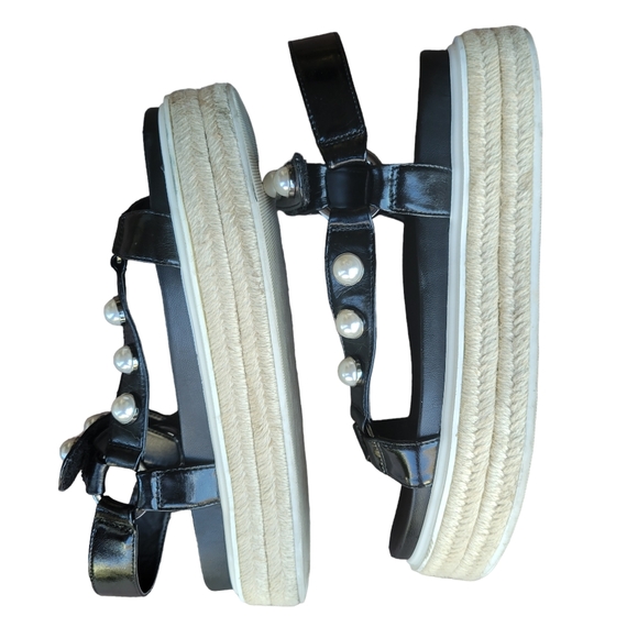 KarlLagerfeldWomensBlackStuddedAnkle StrapRoundToePlatformLeatherShoeSize 10M - Picture 2 of 9